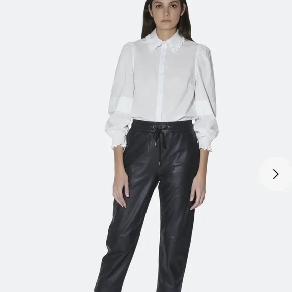 WHITE BUTTON DOWN SHIRT FROM WALTER BAKER - Picture 2 of 2